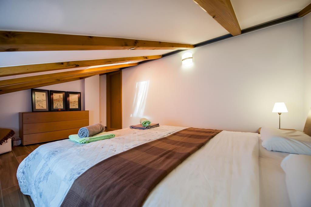 Apartment The Loft โรวีน ภายนอก รูปภาพ