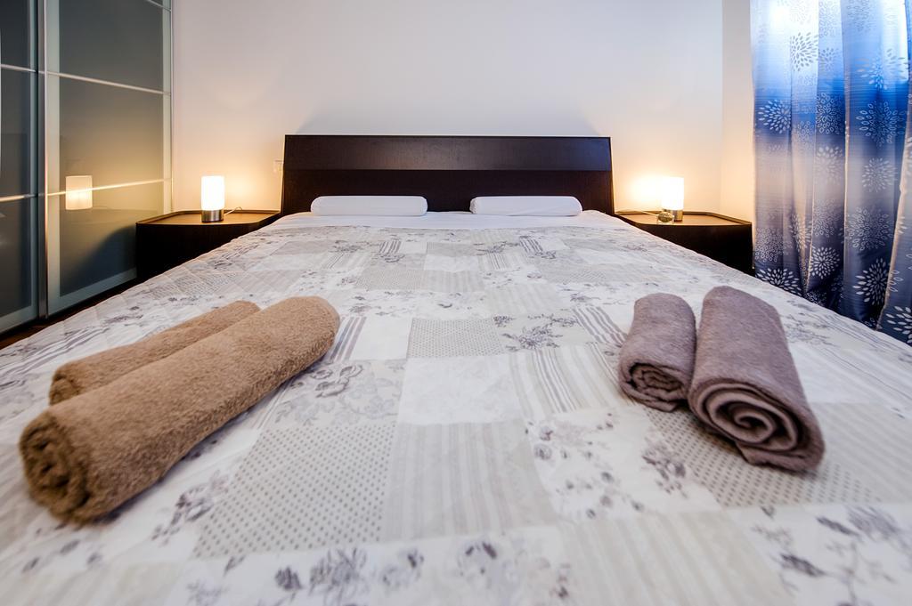 Apartment The Loft โรวีน ภายนอก รูปภาพ